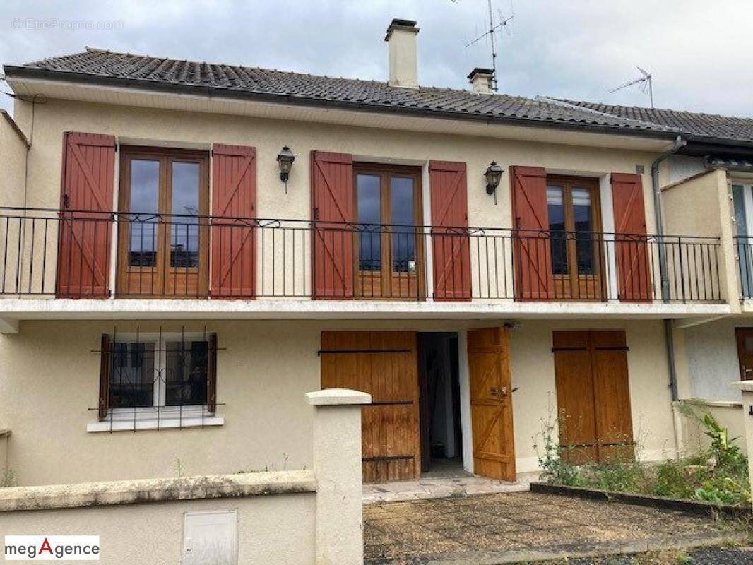 Maison à CUSSET