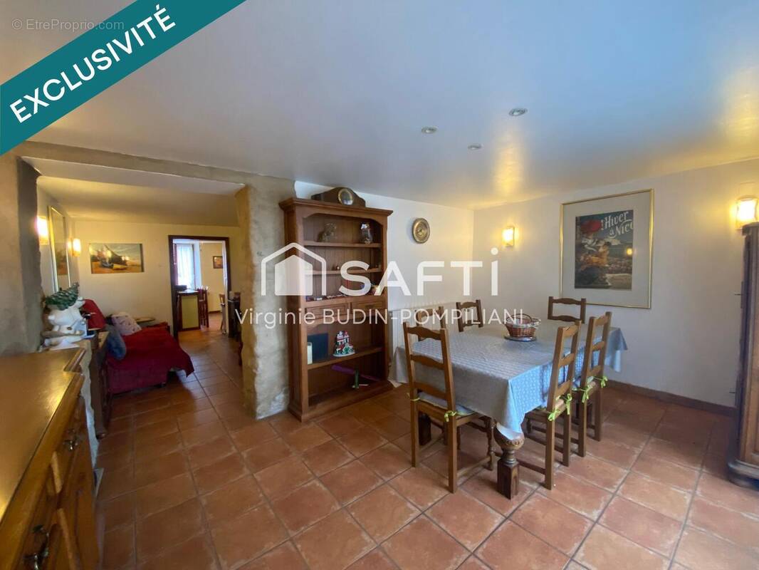 Photo 1 - Maison à MONT-SAINT-MARTIN