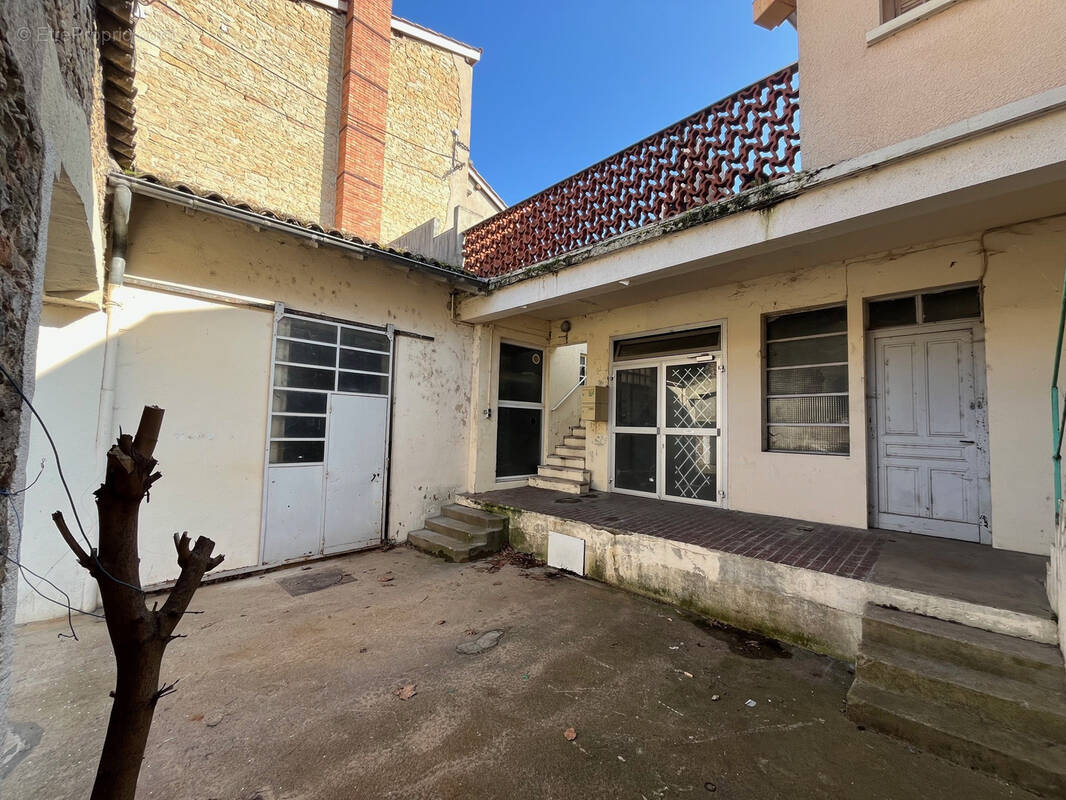 Appartement à CORCELLES-EN-BEAUJOLAIS