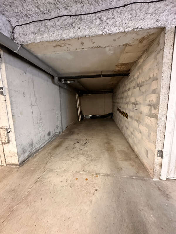 Appartement à EZE