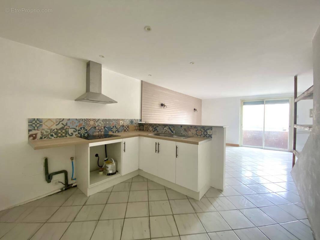 Appartement à VIAS
