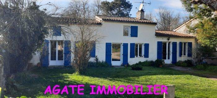 Maison à BALIZAC
