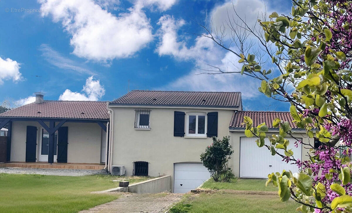 Maison à ANGLES