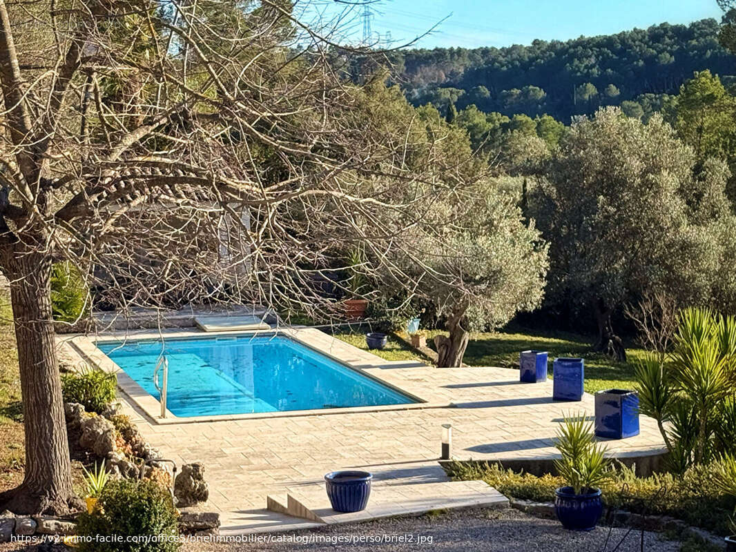 Maison à LORGUES