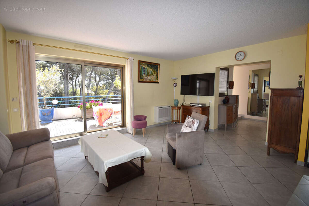 Appartement à SAINT-RAPHAEL
