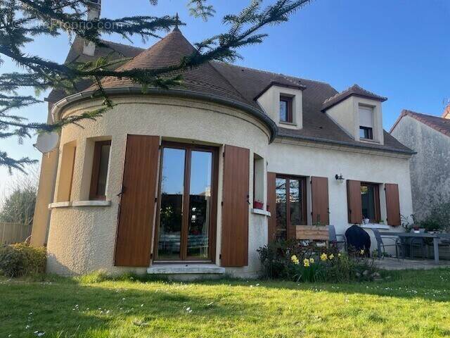 Maison à ATTAINVILLE