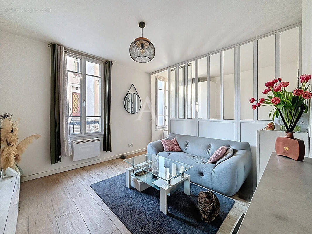 Appartement à SURESNES