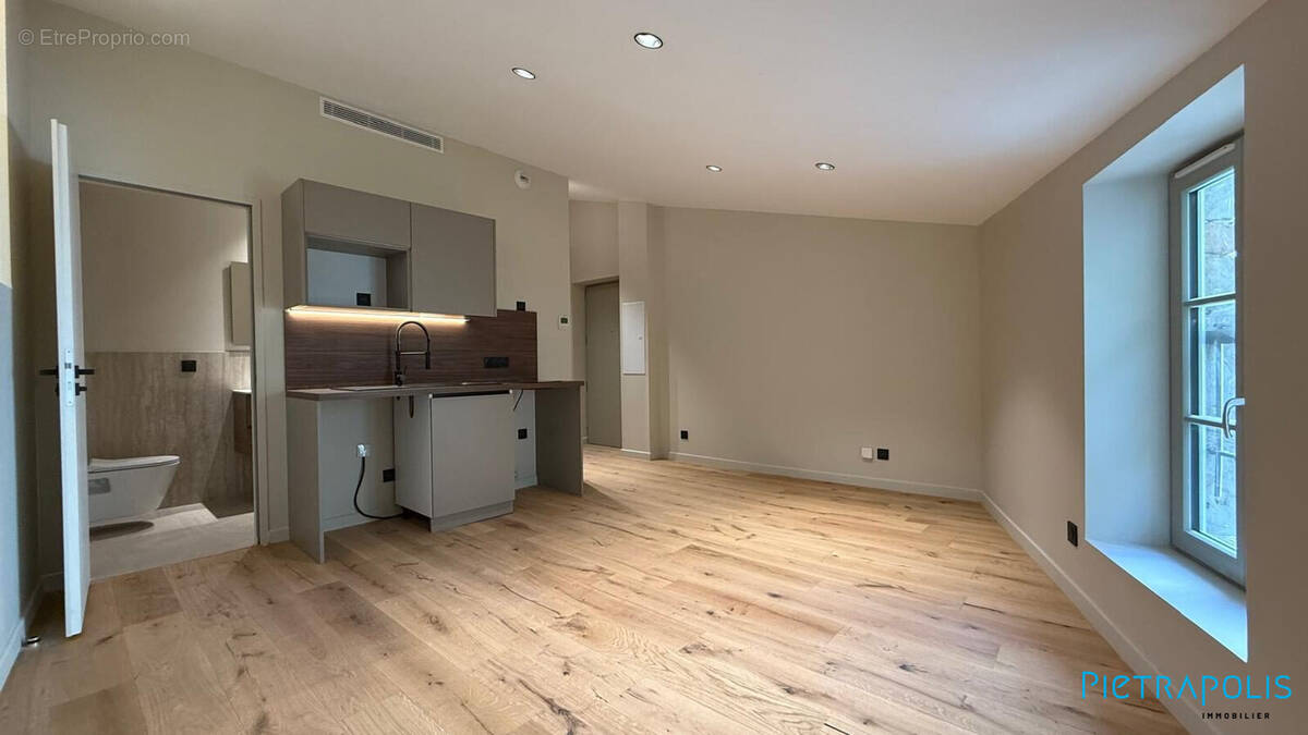 Appartement à LYON-1E