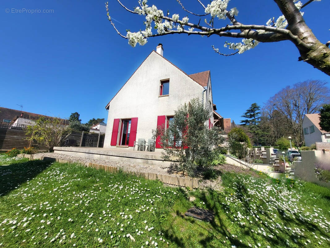 Maison à SAINT-PRIX