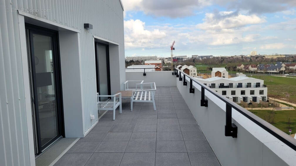 Appartement à FLEURY-SUR-ORNE