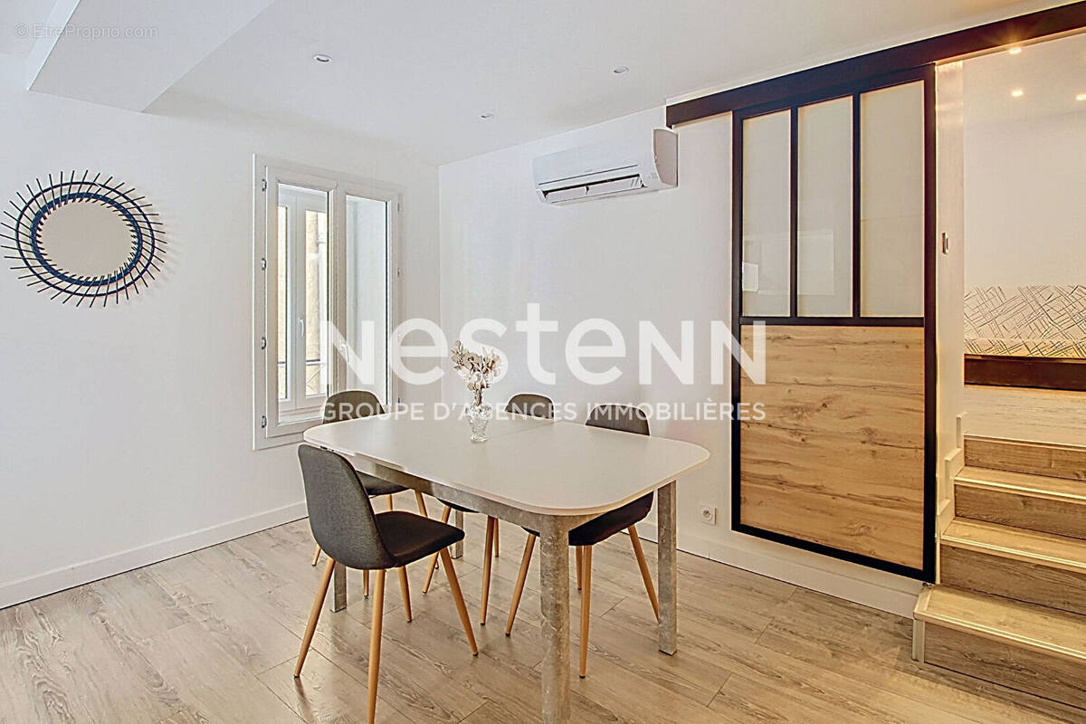 Appartement à SALERNES