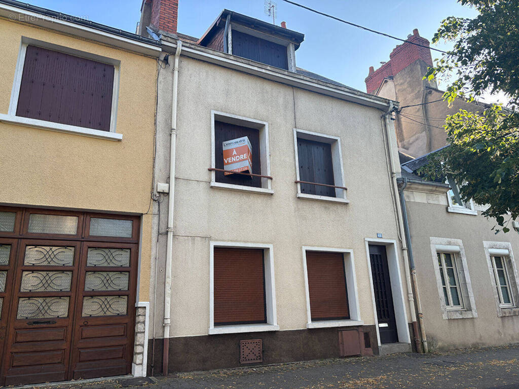 Maison à CHATEAUROUX