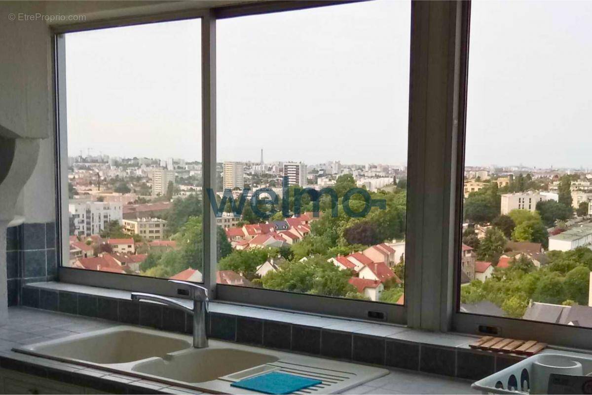 Appartement à FRESNES