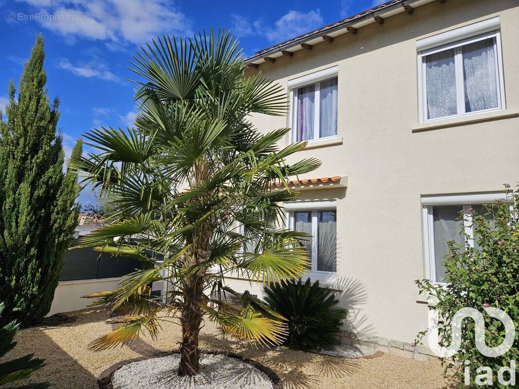 Photo 1 - Maison à NIORT