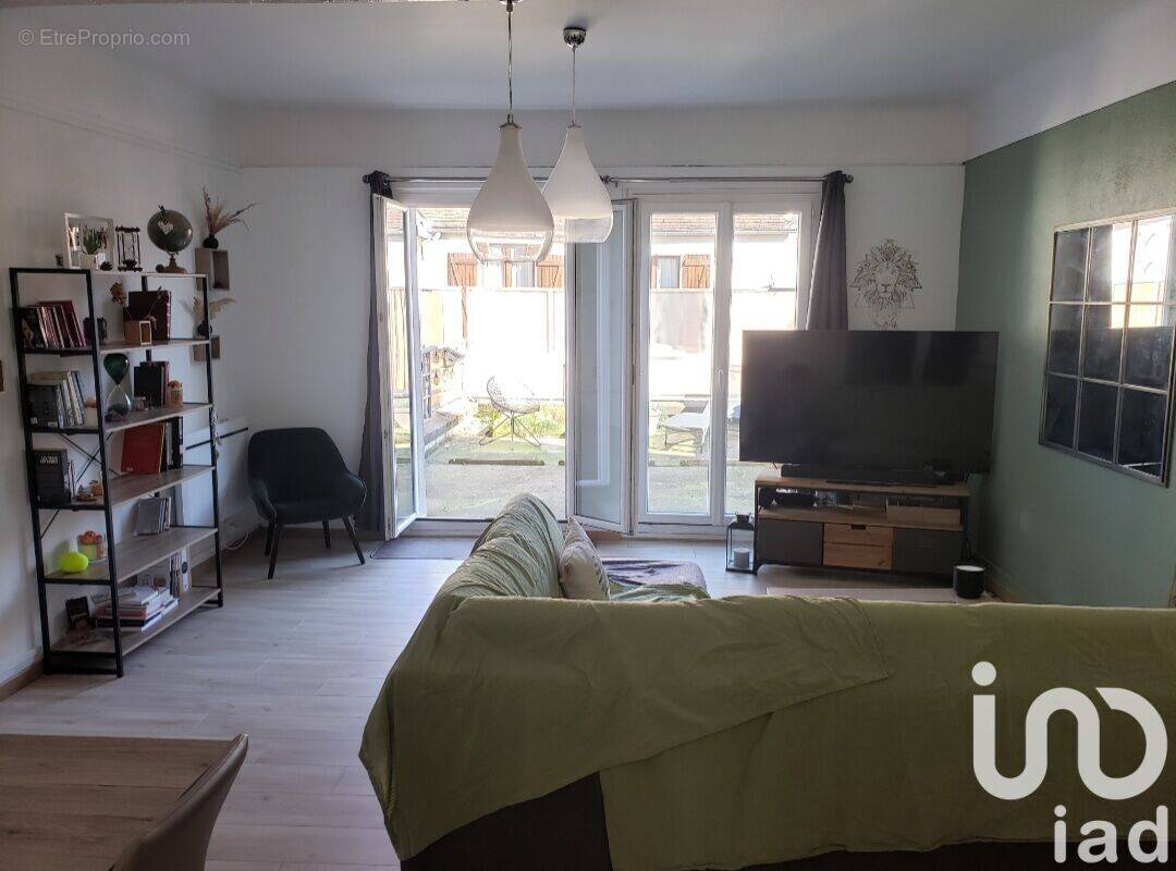 Photo 1 - Appartement à SENS