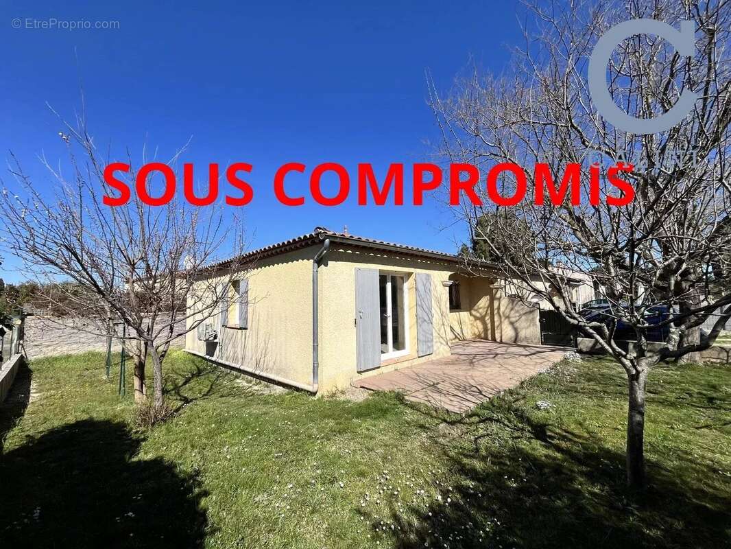 Maison à LA CALMETTE