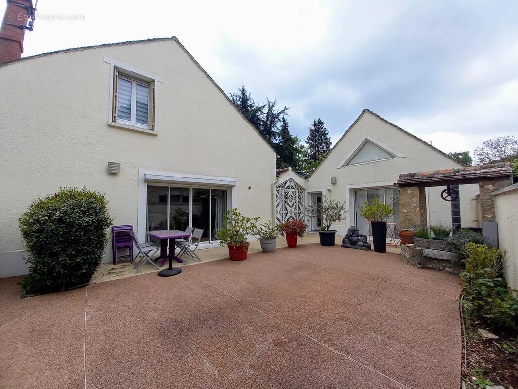 Maison à BOIS-LE-ROI