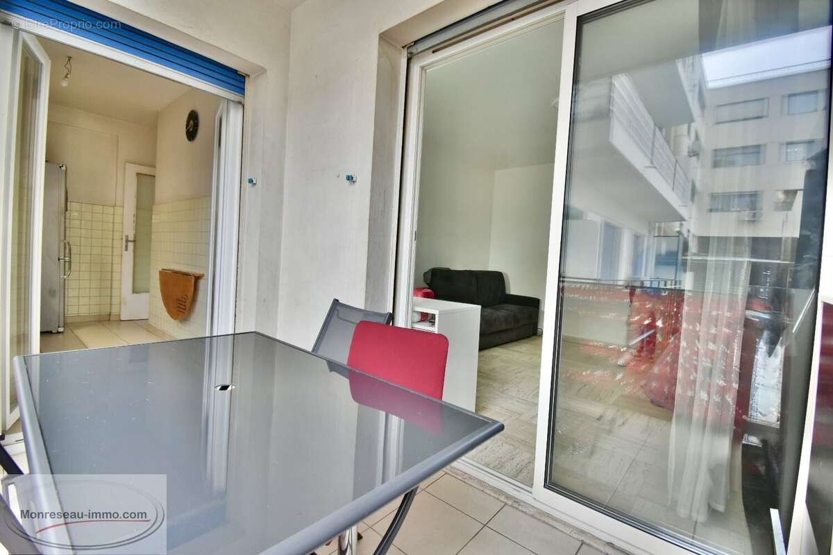Appartement à LE CANNET