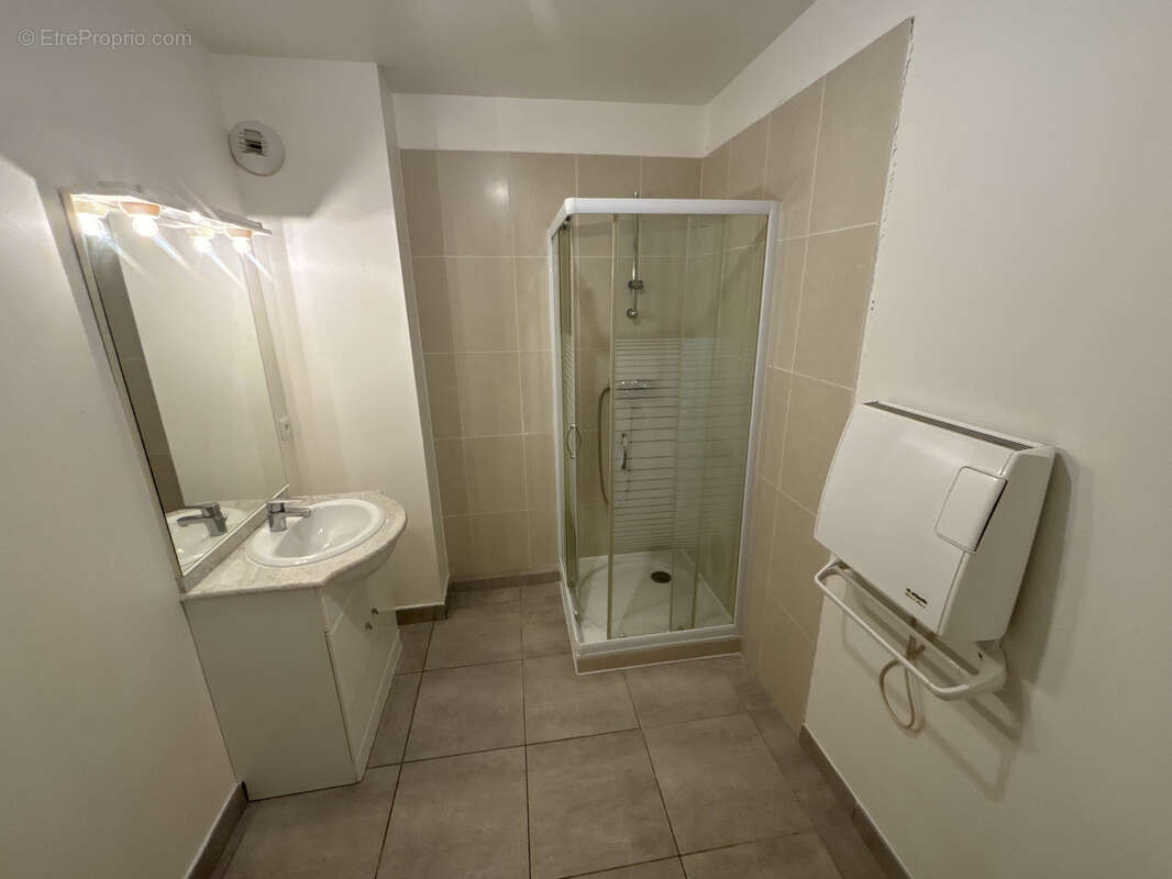 Appartement à CASTELNAU-LE-LEZ