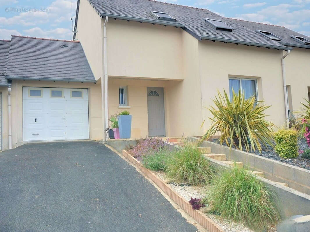 Maison à LE LION-D&#039;ANGERS