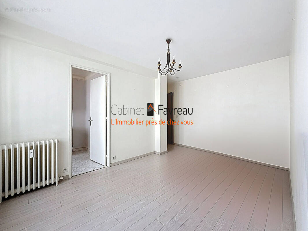 Appartement à LE KREMLIN-BICETRE