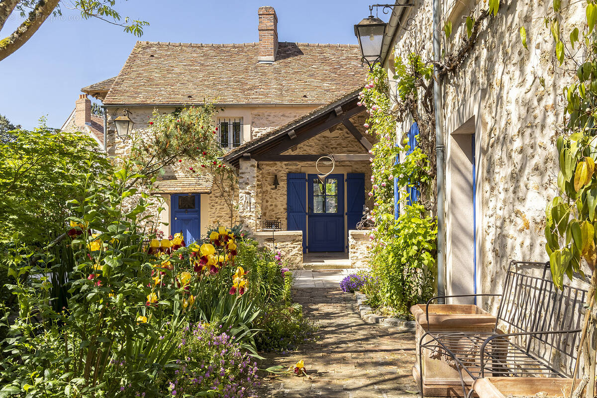 Maison à BULLION
