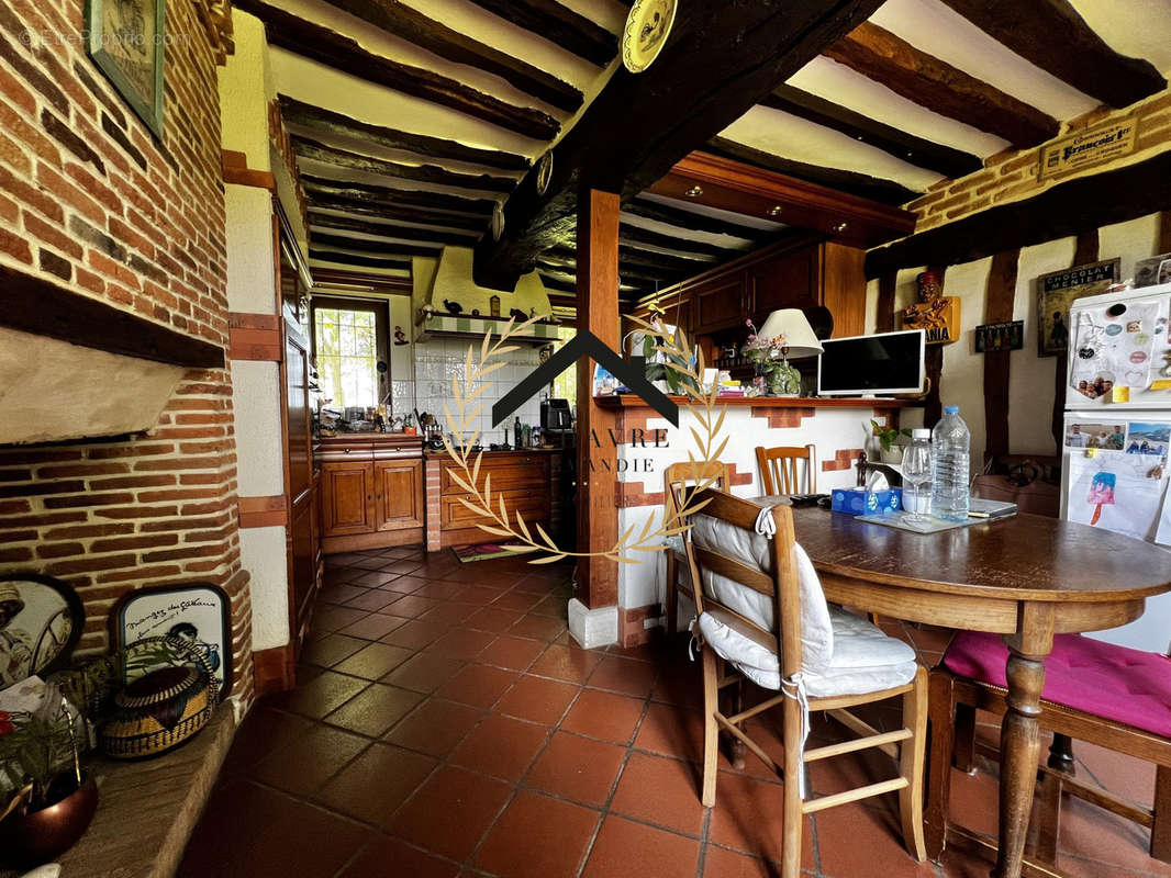 Maison à ANGERVILLE-L&#039;ORCHER