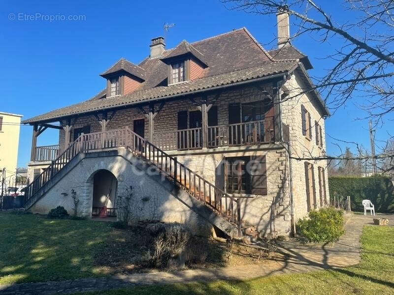 Maison à EXCIDEUIL