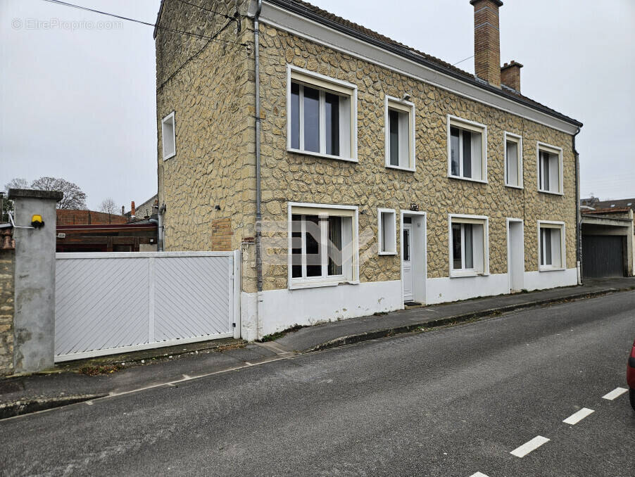 Maison à FISMES