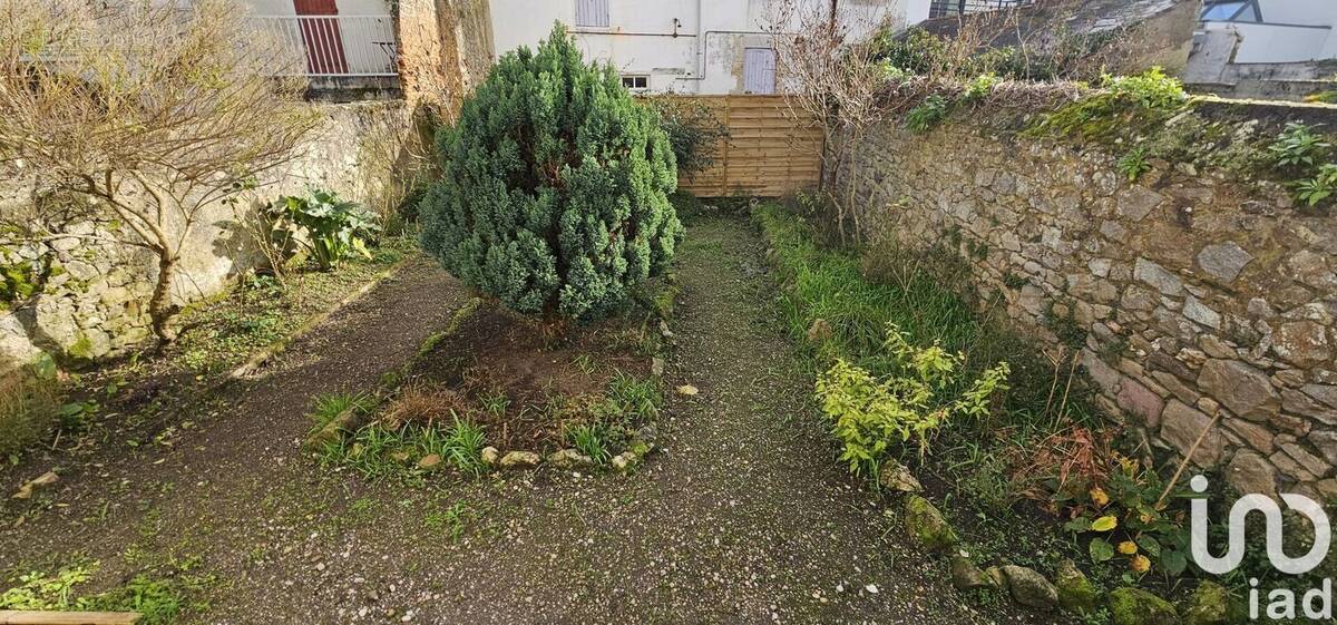 Photo 1 - Maison à LE POULIGUEN