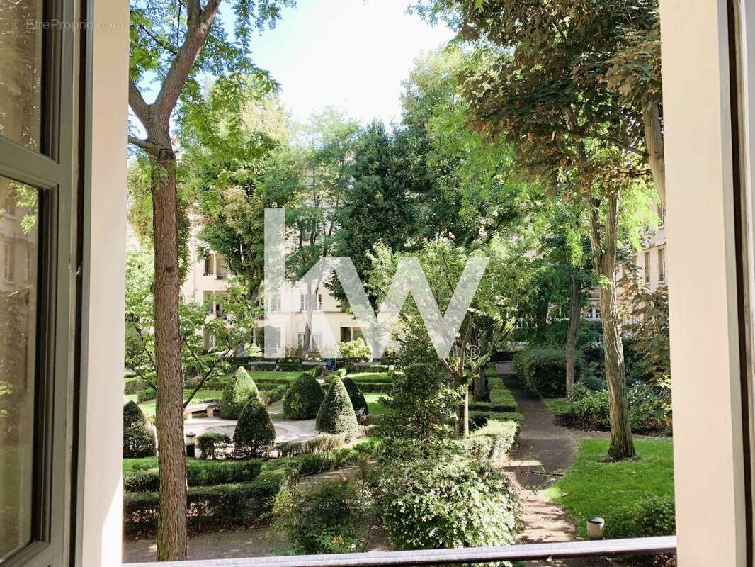 Appartement à PARIS-5E
