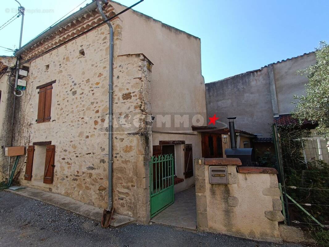 Maison à LABRUGUIERE