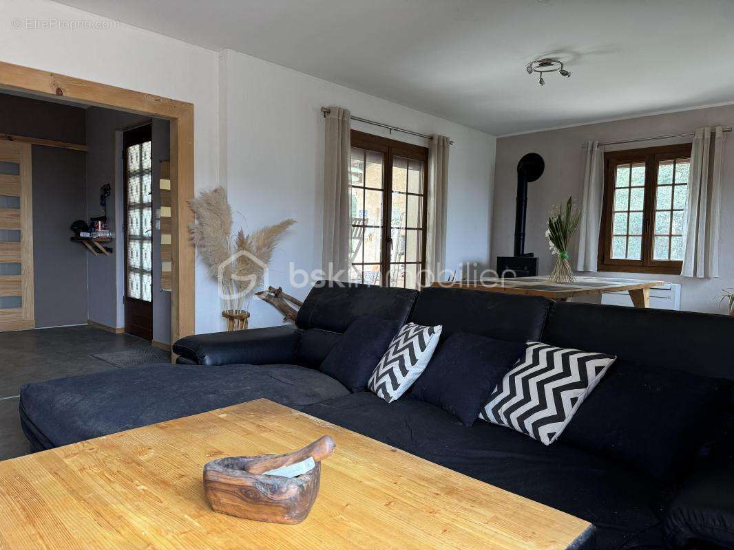 Maison à ROCBARON