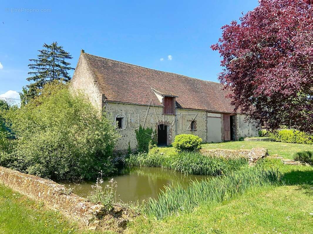 Maison à CHATEAUNEUF-EN-THYMERAIS