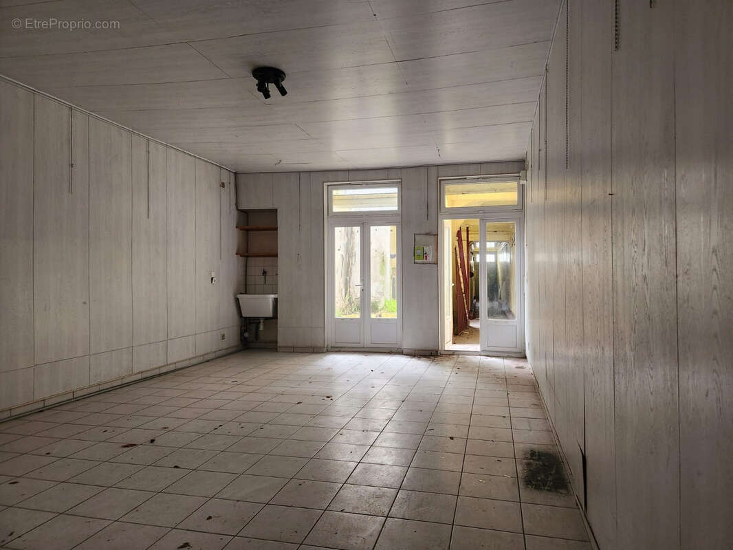 Appartement à SAINT-ETIENNE