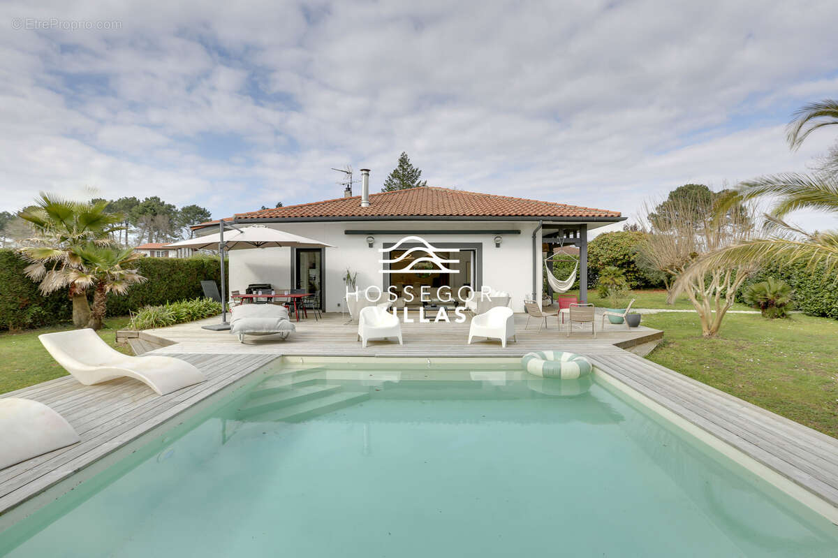 Maison à TOSSE