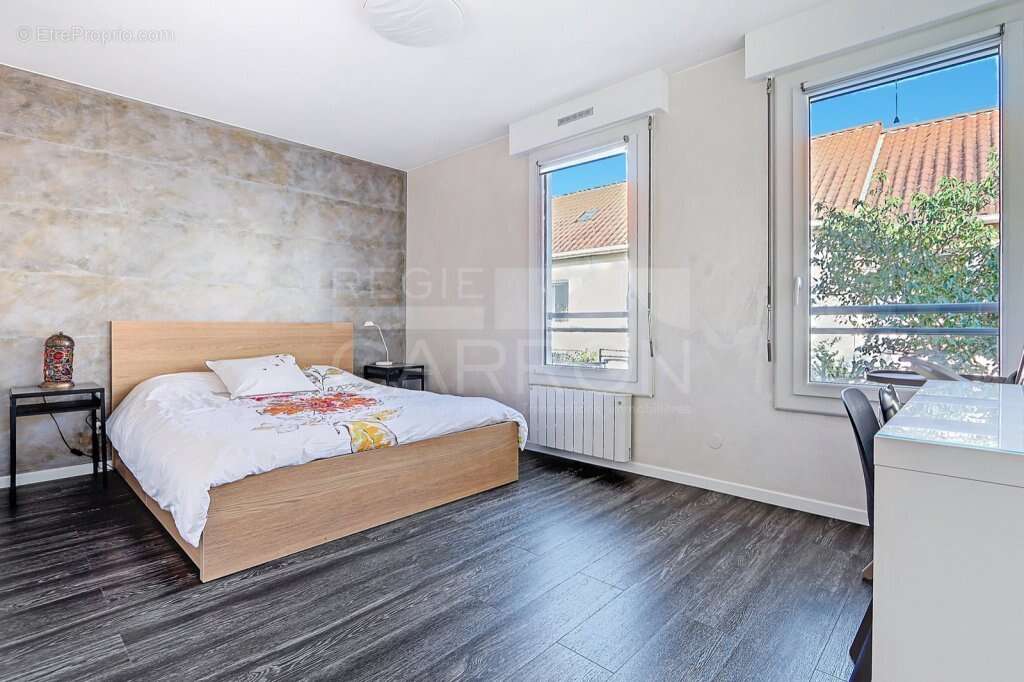 Maison à LYON-4E