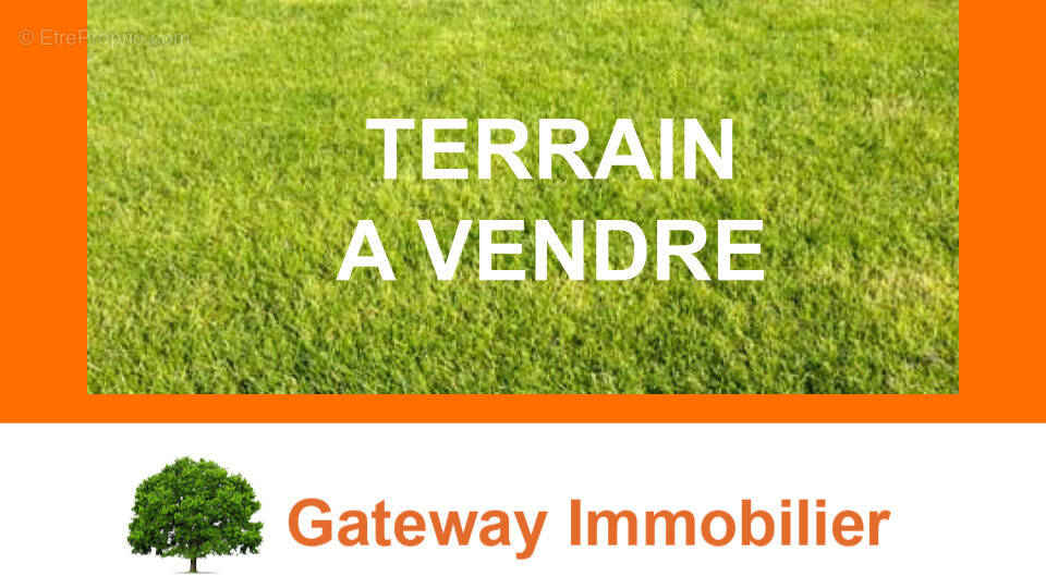 Terrain à VERTAIZON