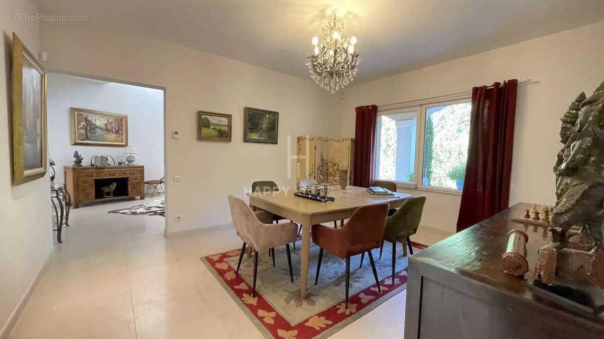 Maison à MAUSSANE-LES-ALPILLES