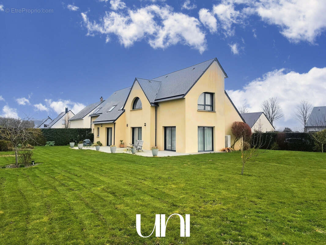 Maison à SAINT-MANVIEU-NORREY