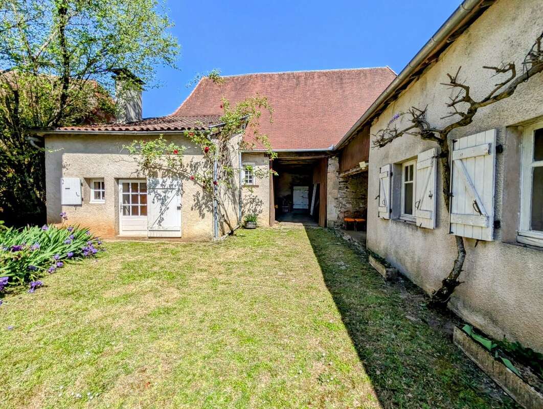 Maison à EXCIDEUIL