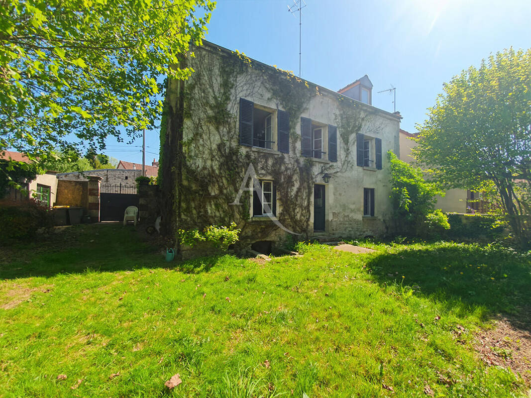 Maison à TESSANCOURT-SUR-AUBETTE