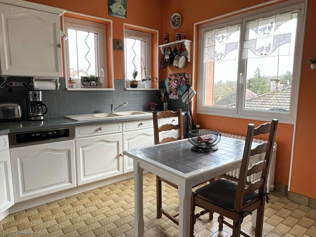 Maison à CIVRAY
