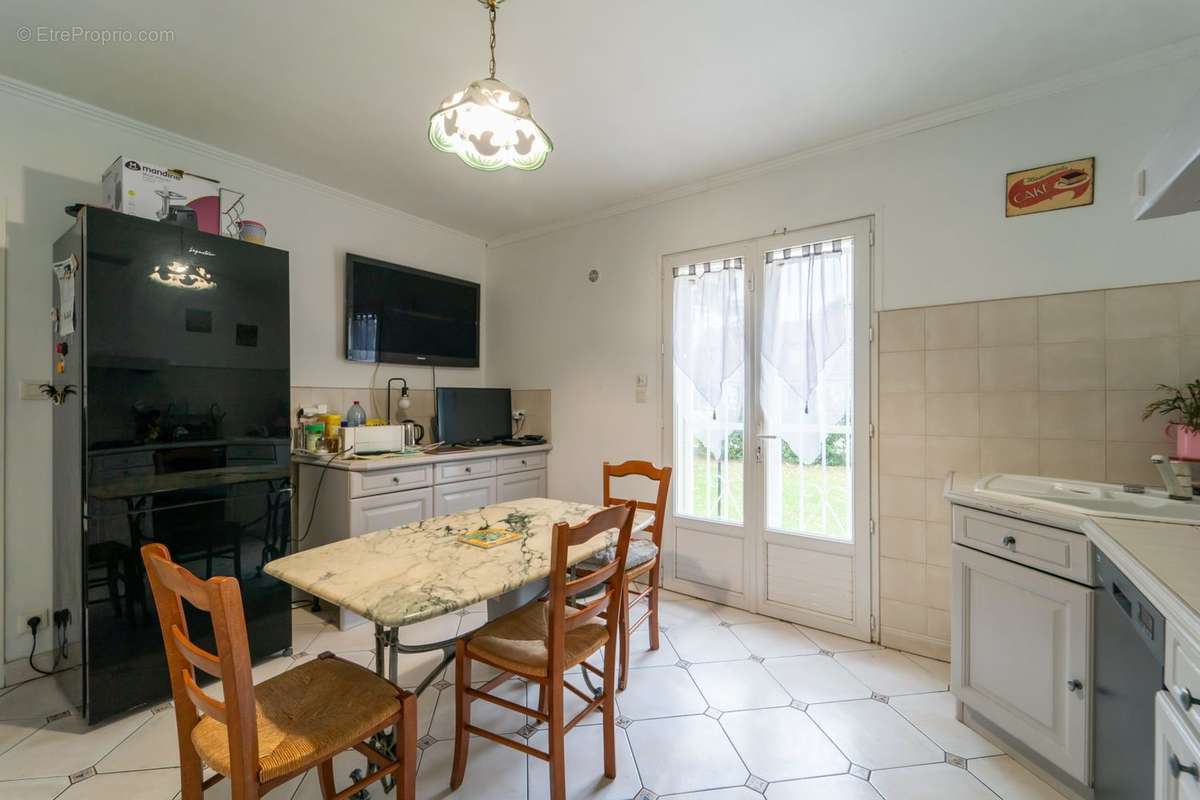 Maison à CLAYE-SOUILLY