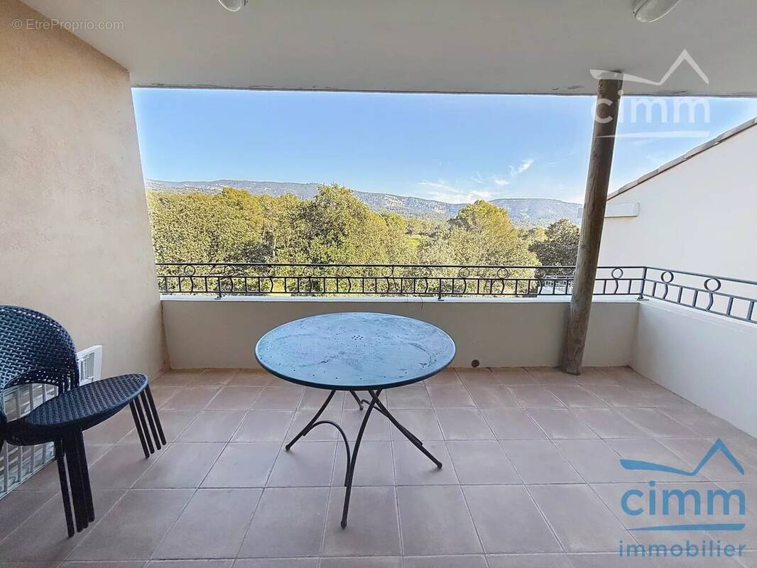 Appartement à SAUMANE-DE-VAUCLUSE