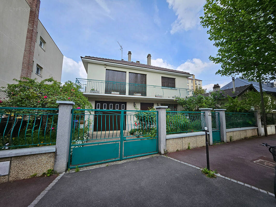 Maison à LE BOURGET