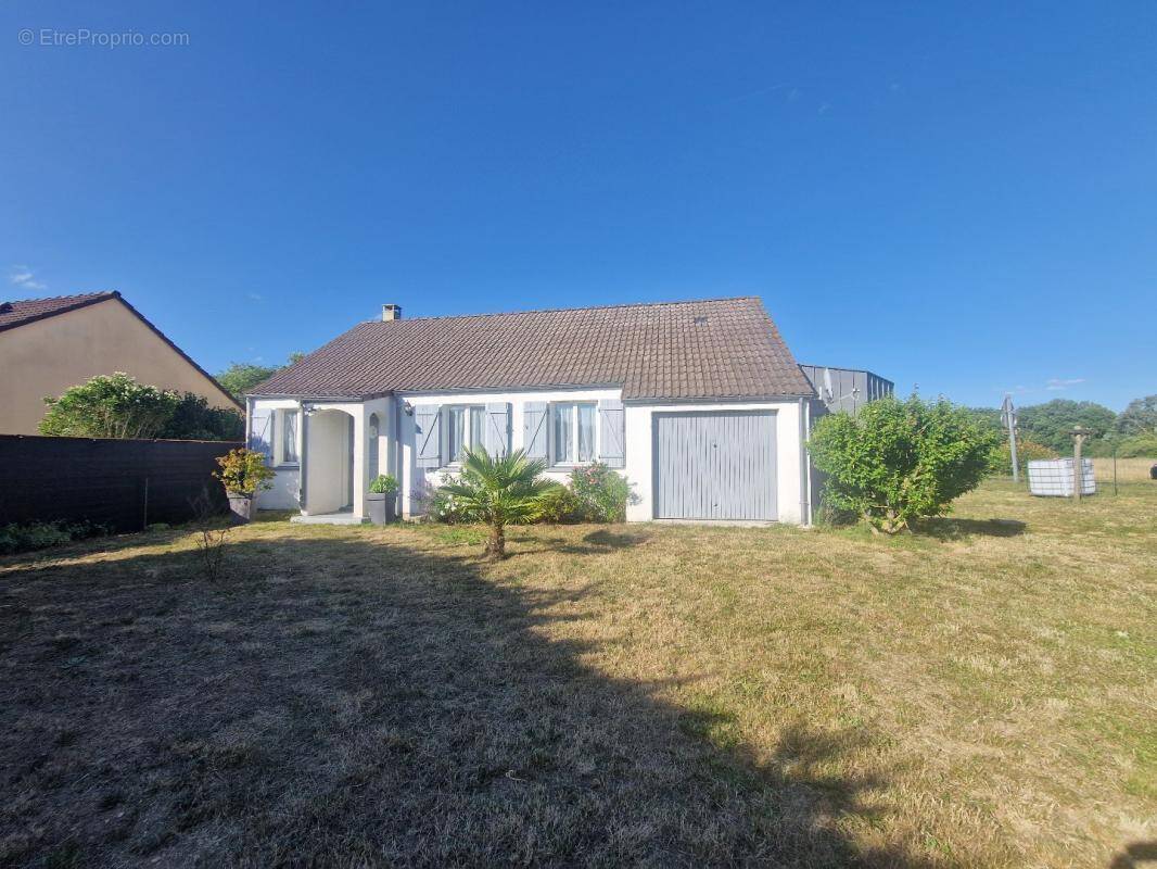 Maison à EZY-SUR-EURE