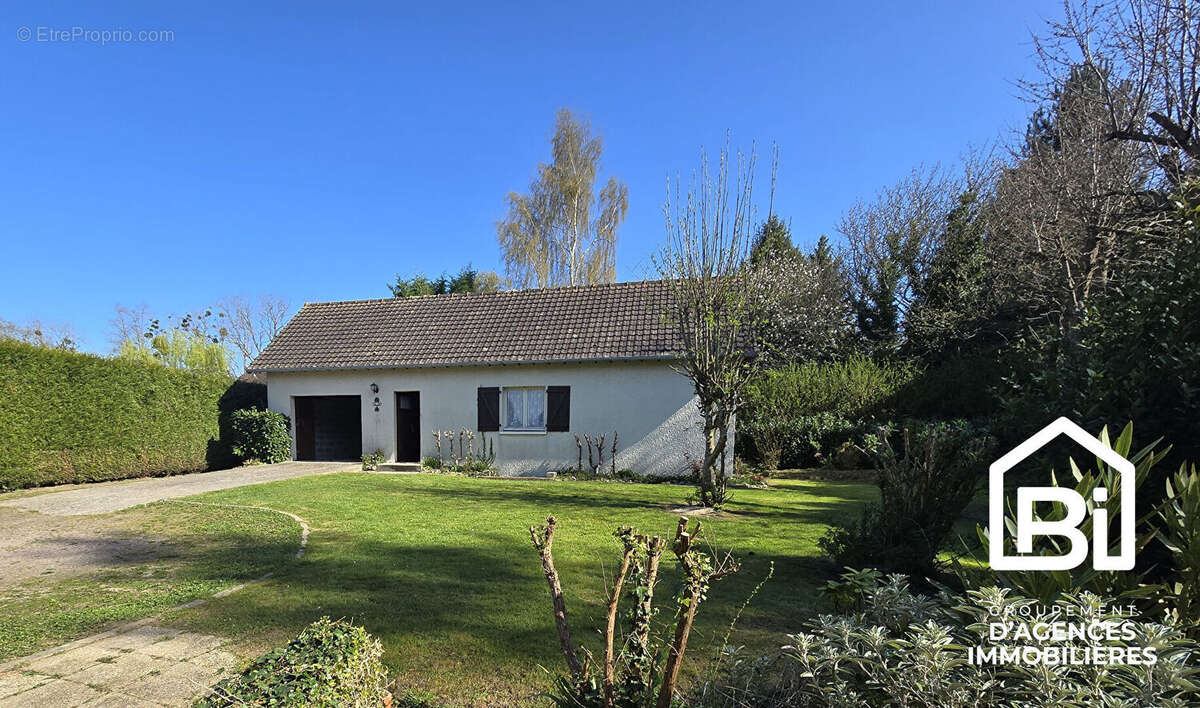 Maison à PONT-L&#039;EVEQUE