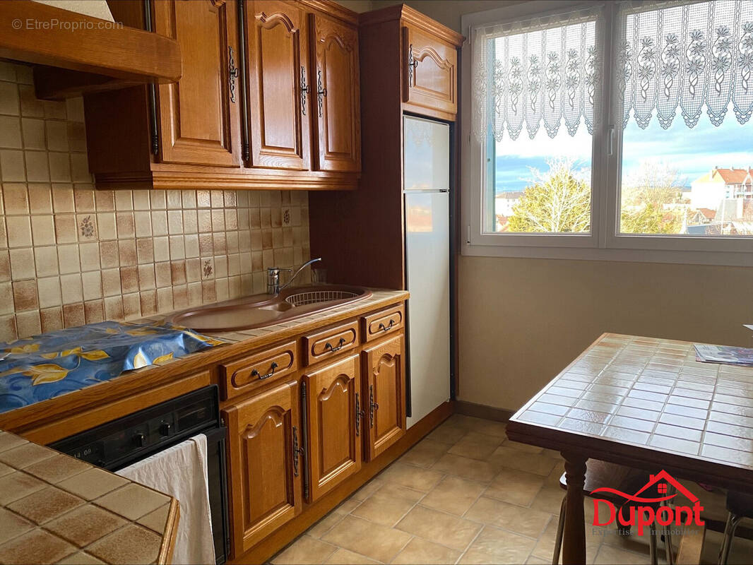 Appartement à SAINTE-SAVINE