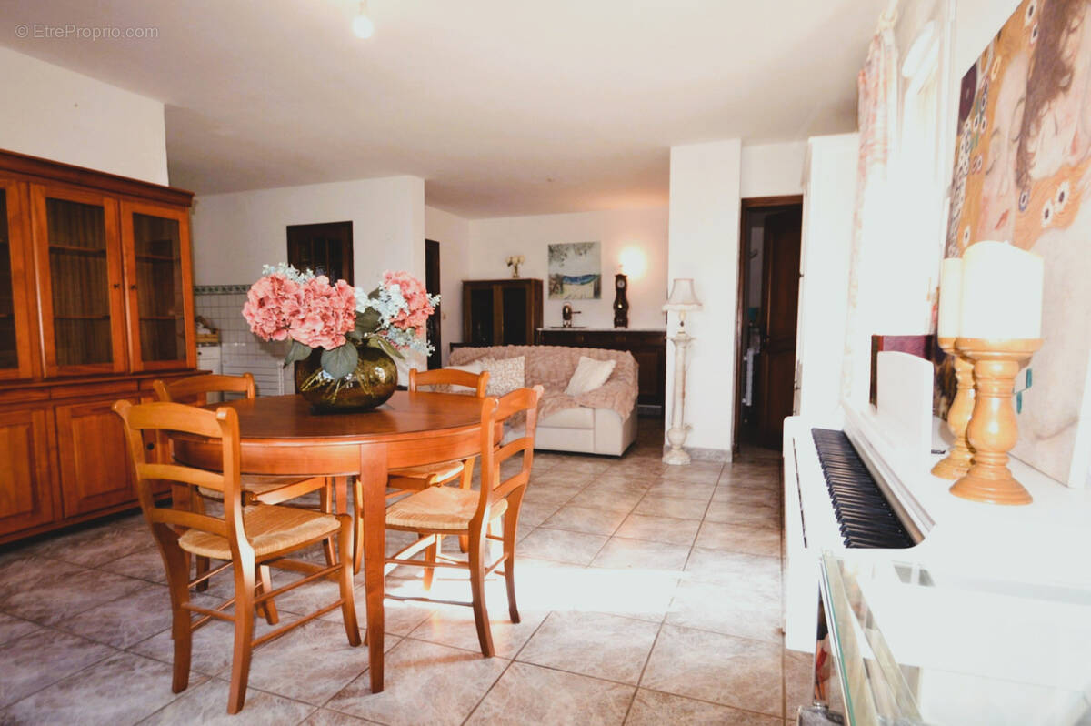 Maison à SAINT-RAPHAEL